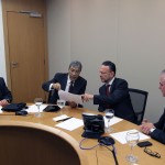 Déda diz que vai agir com "firmeza e serenidade" - Marcelo Déda: é hora de agir com firmeza e serenidade (Fotos: Roberto Jayme)