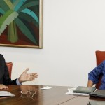 Dilma Rousseff pede a Déda que não desista do Proinveste - Ao término do encontro