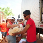 Mais de 4 mil famílias recebem alimentos e leite em Poço Redondo e Canindé - A secretária Eliane Aquino