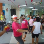 Prévia carnavalesca alegra pacientes da Oncologia do Huse -