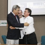 Déda acompanha posse do gerente geral da Petrobras e enfatiza aumento da produção de petróleo em Sergipe -