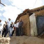 Jackson Barreto visita favela do bairro “13”