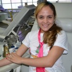 Estudantes de Farmácia contribuem com doação de sangue - Alberto Noronha atendeu o pedido da amiga Patrícia e foi doar