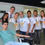 Estudantes de Farmácia contribuem com doação de sangue - Alberto Noronha atendeu o pedido da amiga Patrícia e foi doar