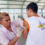 Adolescentes do Cenam são vacinados contra tétano e hepatite - Fotos: Ascom/Renascer