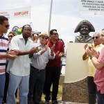 Jackson Barreto entrega nova praça Luiz Gonzaga