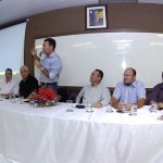 Governo e prefeitos discutem ações para atenuar os efeitos da estiagem - José Sobral fez um relato das principais ações desenvolvidas nos diversos municípios