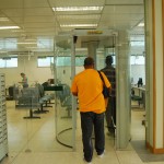 Banese instala portas giratórias para reforçar segurança nas suas unidades - Fotos: Ascom/Banese