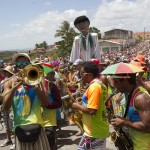 Vicegovernador brinca o tradicional Carnaval de Neópolis -