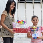 Crianças se divertem em concurso de fantasias da Biblioteca Infantil -