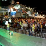 Jackson participa da noite de abertura do Bloco Rasgadinho -
