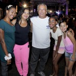 Jackson participa da noite de abertura do Bloco Rasgadinho -
