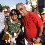 Jackson se diverte ao lado de milhares de foliões no cortejo do Rasgadinho -