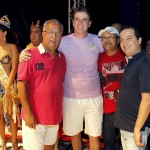 Jackson participa da comemoração carnavalesca na praia do Abaís -