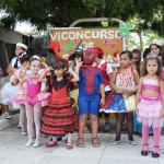 Crianças se divertem em concurso de fantasias da Biblioteca Infantil -