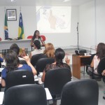 Educação promove curso de libras para servidores - A pedagoga Elvanir Aragão