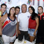 Jackson participa da noite de abertura do Bloco Rasgadinho -