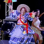 Jackson participa da noite de abertura do Bloco Rasgadinho -