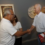 Jackson comparece ao lançamento de livro e exposição de Joubert Moraes -