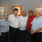 Jackson comparece ao lançamento de livro e exposição de Joubert Moraes -