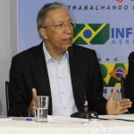 Déda e presidente da Infraero assinam acordo para construção do novo aeroporto de Aracaju - Fotos: Victor Ribeiro/ASN