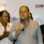 Jackson inaugura quadra poliesportiva no Colégio São José