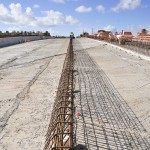 Marcelo Déda visita canteiro de obras do novo viaduto do Detran  -