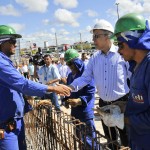 Marcelo Déda visita canteiro de obras do novo viaduto do Detran  -