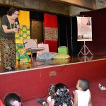 Homenagem a Aglaé Fontes marca comemorações ao Mês do Livro Infantil  - Aglaé contou histórias para a criançada / Fotos: Ascom/Secult