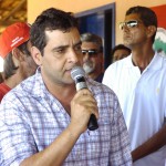 Jackson Barreto participa de entrega de assentamento a famílias do MST -