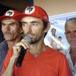 Jackson Barreto participa de entrega de assentamento a famílias do MST -