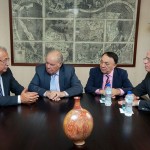 Jackson Barreto mantém diálogo com empresários espanhóis  - Fotos: Ana Compte