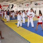 Campeão de MMA visita Escola de Esportes Professor Kardec nesta sextafeira