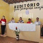 Moradores de Graccho comemoram assinatura para construção de casas  - A presidente do Instituto Juazeiro