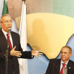 Déda sanciona lei do Proinveste e faz reconhecimento a ação de políticos sergipanos -