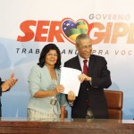 Déda sanciona lei do Proinveste e faz reconhecimento a ação de políticos sergipanos -