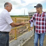 Déda realiza fechamento das comportas da barragem do rio Poxim - Foto: Marcos Rodrigues/ASN