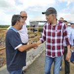 Déda realiza fechamento das comportas da barragem do rio Poxim - Foto: Marcos Rodrigues/ASN