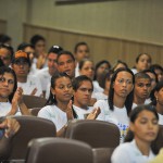 Jackson entrega certificados a 400 jovens capacitados em cursos  -