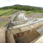 Déda realiza fechamento das comportas da barragem do rio Poxim - Foto: Marcos Rodrigues/ASN
