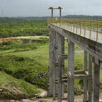 Déda realiza fechamento das comportas da barragem do rio Poxim - Foto: Marcos Rodrigues/ASN