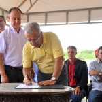 Jackson Barreto oficializa criação de novo assentamento em Canindé -