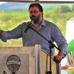 Jackson Barreto oficializa criação de novo assentamento em Canindé -