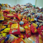 Governo recebe doação de alimentos arrecadados no jogo Sergipe x Confiança -