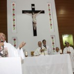Jackson participa de missa em homenagem a Santa Rita de Cássia -