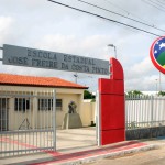 Alunos e professores se emocionam na entrega de escola em Socorro - A estudante Ana Luiza Silva