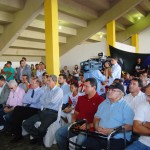 Jackson Barreto assina ordem de serviço para reforma do Batistão -