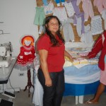 Clube das Mães recebe instrumentos musicais e mini indústria de confecção  -
