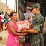 Governo entrega cestas em Lagarto