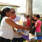 Governo entrega cestas em Lagarto